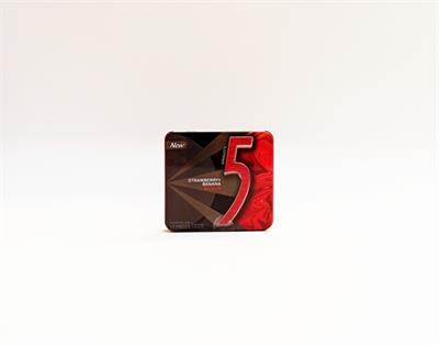 آدامس فایو با طعم توت فرنگی و موز