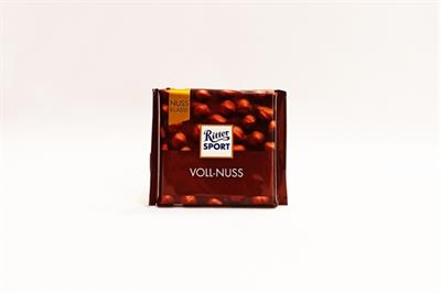 شکلات ریتر اسپرت با طعم فندق